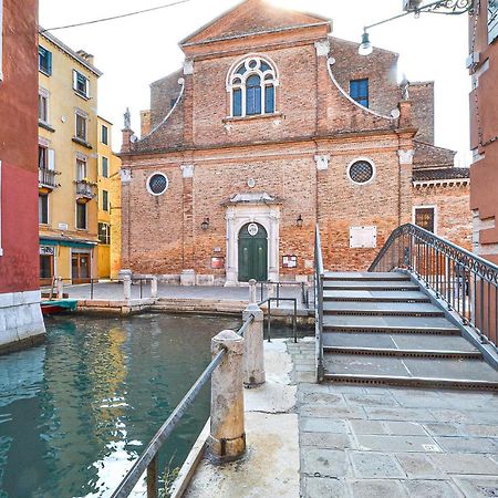 Stunning Apartment In Venezia With Kitchenette ภายนอก รูปภาพ